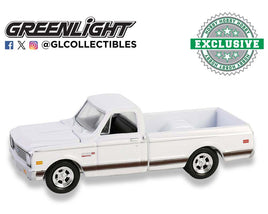 Greenlight 1:64 1972 Chevrolet Cheyenne C10 Short Bed – White – Hobby Exclusive
