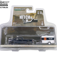 1:64 Hitch & Tow Series 29 - 2023 Ram 2500 - Gulf Oil with Small Gulflube Motor Oil Cargo Trailer