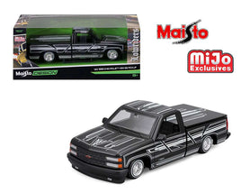 (Preorder) Maisto 1:24 1993 Chevrolet 454 SS Pickup Lowriders – Black – Design Lowriders – Mijo Exclusives