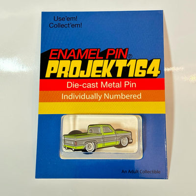 ENAMEL COLLECTORS PIN- 83 SILVERADO GREENY