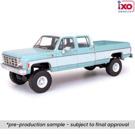 IXO Model 1:64 1978 Chevrolet Silverado K30 Crew Cab Fleetside Lifted -Blue with White – Limited Edition