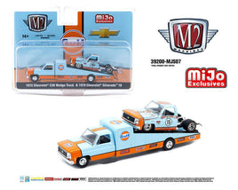(Preorder) M2 Machines 1:64 Mijo Exclusives Auto-Haulers 1973 Chevrolet C30 Wedge Truck & 1978 Chevrolet Silverado 10 Bedless Gulf Livery – Blue – Limited Edition