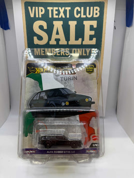 2024 HW Chase /W Protector Premium Car Culture World Tour Alfa Romeo GTV6 3.0