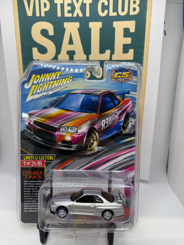 2024 Johnny Lightning 2002 Nissan Skyline GT-R CS Customs Excl. - non tampo