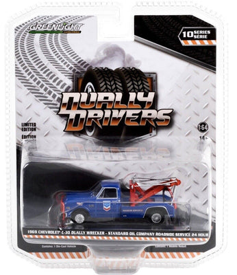 Greenlight 1/64 Dually Drivers Series 10,1969 Chevy C-30 Dually Wrecke